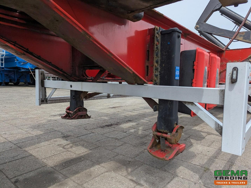 Semi-remorque porte-conteneur/ Caisse mobile HAMMAR 160 HE 3-Assen - SideLoader - 33T - ContainerStacking - Afstandbediening: photos 15 Semi-remorque porte-conteneur/ Caisse mobile HAMMAR 160 HE 3-Assen - SideLoader - 33T - ContainerStacking - Afstandbediening: photos 15