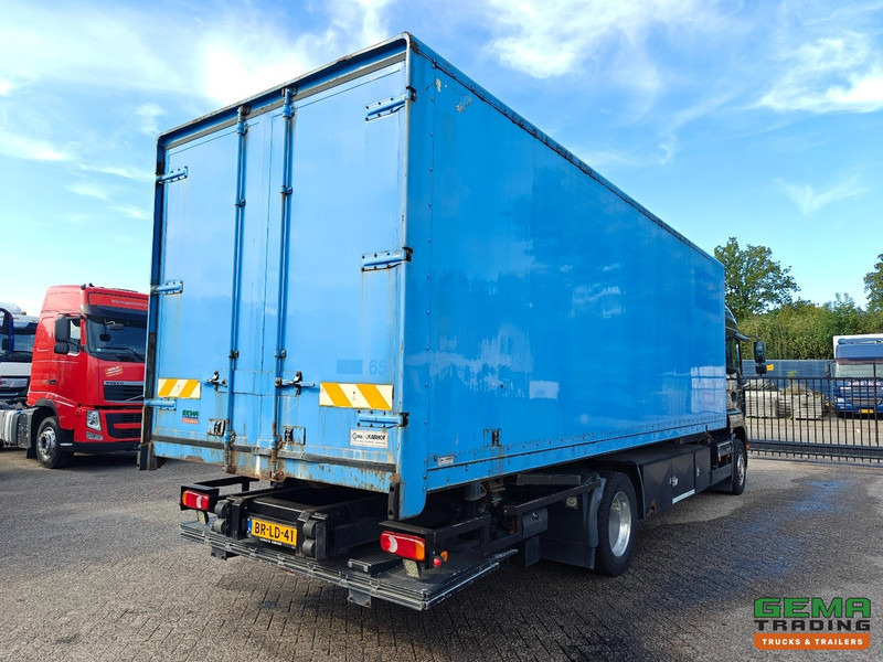 MAN TGA 18.310 4x2 LX Euro3 - Handgeschakeld ZF16 - BDF/VerhuisBak + Laadklep 2000KG - 207.000km - 12/2025 APK - Camion porte-conteneur/ Caisse mobile: photos 4 MAN TGA 18.310 4x2 LX Euro3 - Handgeschakeld ZF16 - BDF/VerhuisBak + Laadklep 2000KG - 207.000km - 12/2025 APK - Camion porte-conteneur/ Caisse mobile: photos 4