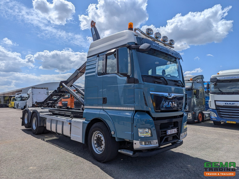 MAN TGX 28.460 6x2 XL Euro6 - Haakarm systeem 20T - Hydrolift HL20-6430 - Lift-As - Vangmuil - Camion ampliroll: photos 3 MAN TGX 28.460 6x2 XL Euro6 - Haakarm systeem 20T - Hydrolift HL20-6430 - Lift-As - Vangmuil - Camion ampliroll: photos 3