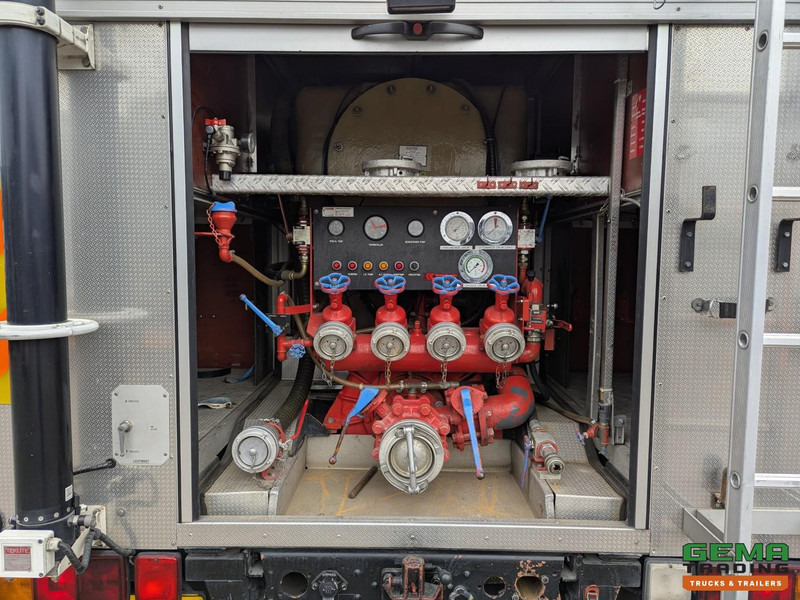 Mercedes-Benz 1124 AF 4x4 Dubbelcab 6Cil - 9 Pers - Kronenburg Tankautospuit TS08 LD3.000 HD240 T2.400 LiterTank - Camion de pompier: photos 5 Mercedes-Benz 1124 AF 4x4 Dubbelcab 6Cil - 9 Pers - Kronenburg Tankautospuit TS08 LD3.000 HD240 T2.400 LiterTank - Camion de pompier: photos 5