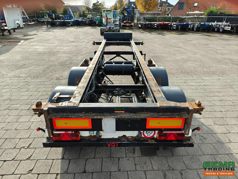 Renders EURO 700 2 Assen mb - 20FT aansluiting - Schijfremmen - 3040KG - Semi-remorque porte-conteneur/ Caisse mobile: photos 5 Renders EURO 700 2 Assen mb - 20FT aansluiting - Schijfremmen - 3040KG - Semi-remorque porte-conteneur/ Caisse mobile: photos 5