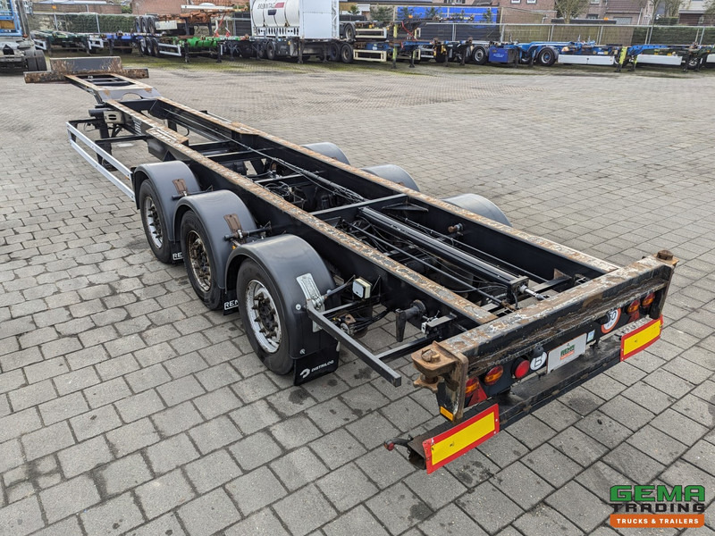 Renders ROC 12.27 CC 3-Assen MB - Schijfremmen - Achterschuiver - 40/45FT - Semi-remorque porte-conteneur/ Caisse mobile: photos 2 Renders ROC 12.27 CC 3-Assen MB - Schijfremmen - Achterschuiver - 40/45FT - Semi-remorque porte-conteneur/ Caisse mobile: photos 2