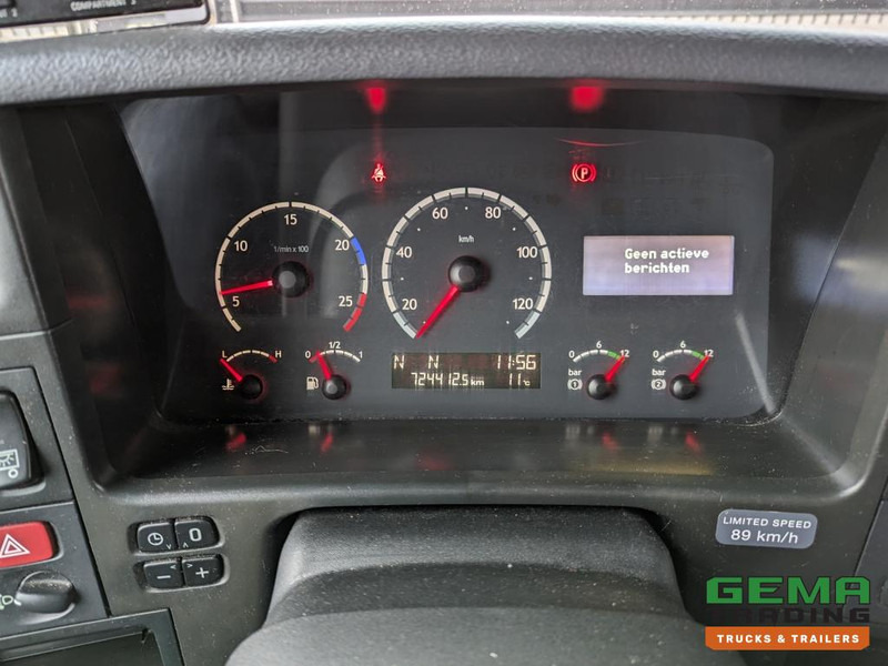 Camion frigorifique Scania P230 4x2 Daycab Euro4 KoelVriesBak 8.2m - Carrier Supra 950Mt + Laadklep 2000kg: photos 15 Camion frigorifique Scania P230 4x2 Daycab Euro4 KoelVriesBak 8.2m - Carrier Supra 950Mt + Laadklep 2000kg: photos 15