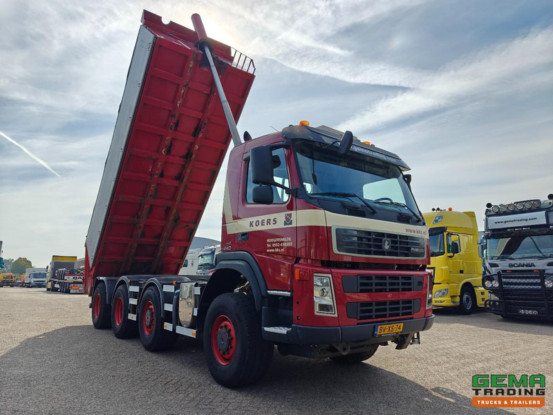 Terberg FM2000-T 8x8/6 Dagcab Euro5 - Kipper 20m³ - Milieu Kleppen - NaafReductie- LuchtGeveerd - 07/2026 APK - Camion benne: photos 2 Terberg FM2000-T 8x8/6 Dagcab Euro5 - Kipper 20m³ - Milieu Kleppen - NaafReductie- LuchtGeveerd - 07/2026 APK - Camion benne: photos 2