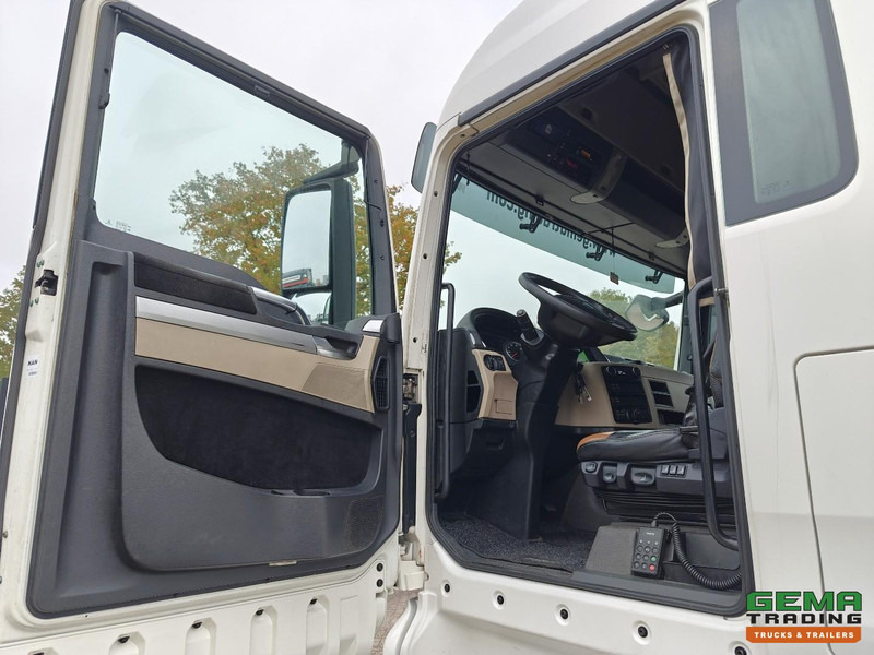 Tracteur routier MAN TGX 18.420 4x2 XLX Euro6C - Dubbele Tanks - Navi - 08/2026 APK: photos 11 Tracteur routier MAN TGX 18.420 4x2 XLX Euro6C - Dubbele Tanks - Navi - 08/2026 APK: photos 11