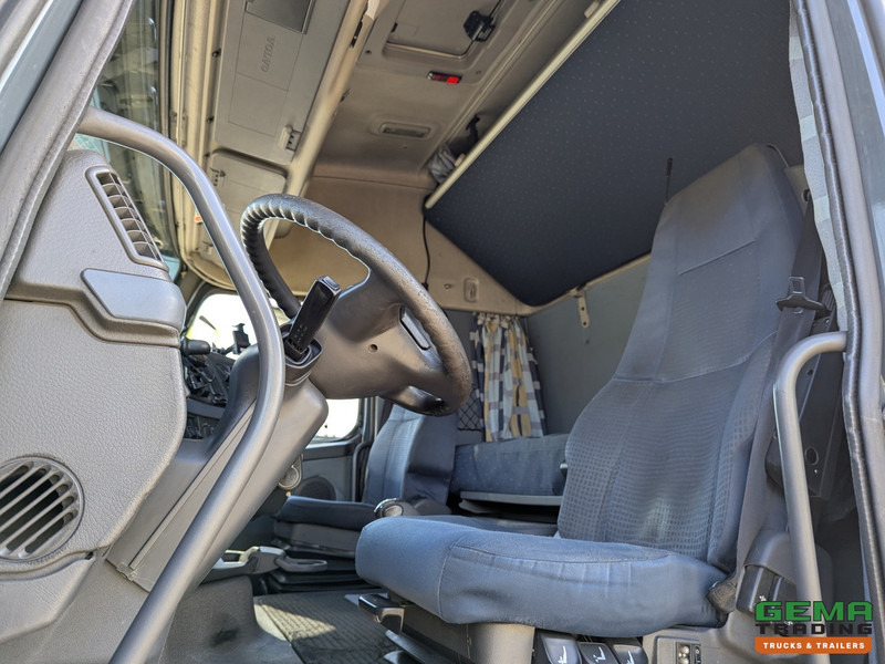 Volvo FH400 6x2 Globetrotter XL Euro5 - XLOW/Mega - Dubbele Tanks - Hefschotel - 08/2025APK - Tracteur routier: photos 5 Volvo FH400 6x2 Globetrotter XL Euro5 - XLOW/Mega - Dubbele Tanks - Hefschotel - 08/2025APK - Tracteur routier: photos 5