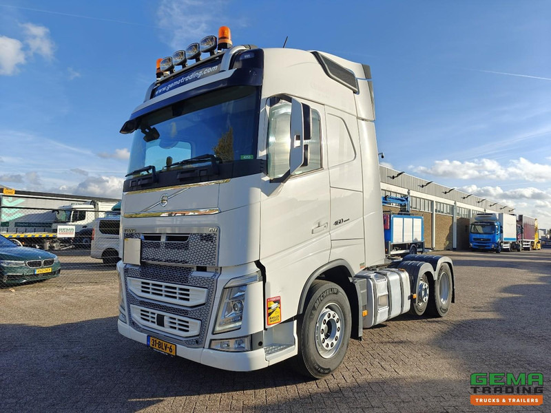 Volvo FH460 6x2 Globetrotter Euro6C - Hydrauliek - WeegSysteem - Navi - SMARTtachoV2 - 02/2026 APK - Tracteur routier: photos 1 Volvo FH460 6x2 Globetrotter Euro6C - Hydrauliek - WeegSysteem - Navi - SMARTtachoV2 - 02/2026 APK - Tracteur routier: photos 1