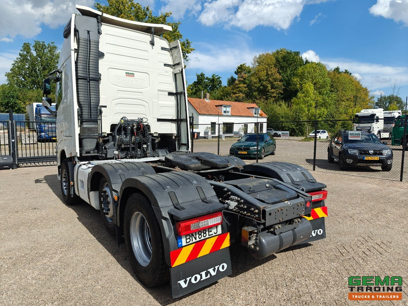 Volvo FH500 6x2 Globetrotter XL Euro6 - RHD!/Rechtslenkung! - Schuifschotel - SMARTTacho V2 - Tracteur routier: photos 4 Volvo FH500 6x2 Globetrotter XL Euro6 - RHD!/Rechtslenkung! - Schuifschotel - SMARTTacho V2 - Tracteur routier: photos 4
