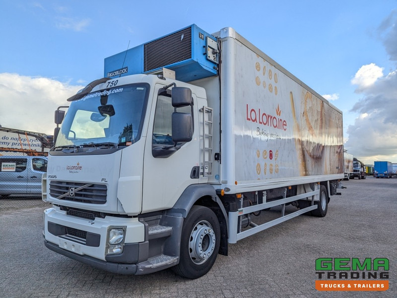 Volvo FL210 4x2 Daycab 18Ton Euro5 Handgeschakeld - Koel-VriesBak 8.38M - Frigo Block - Laadklep 1500KG (V803) - Camion isothermique: photos 1 Volvo FL210 4x2 Daycab 18Ton Euro5 Handgeschakeld - Koel-VriesBak 8.38M - Frigo Block - Laadklep 1500KG (V803) - Camion isothermique: photos 1