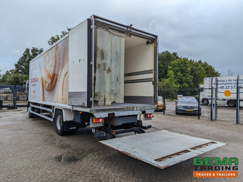 Volvo FL210 4x2 Daycab 18Ton Euro5 Handgeschakeld - Koel-VriesBak 8.40M - Frigo Block - Laadklep 1500KG - Camion isothermique: photos 4 Volvo FL210 4x2 Daycab 18Ton Euro5 Handgeschakeld - Koel-VriesBak 8.40M - Frigo Block - Laadklep 1500KG - Camion isothermique: photos 4