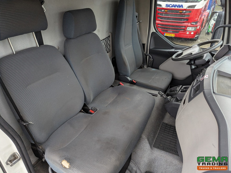 Camion fourgon Volvo FL240 4x2 Daycab 6Cil Euro5 12T  - Geslotenbak 5.9m - Portaallift - Hydr. steunpoten - Verhuiswagen06/2025APK: photos 15