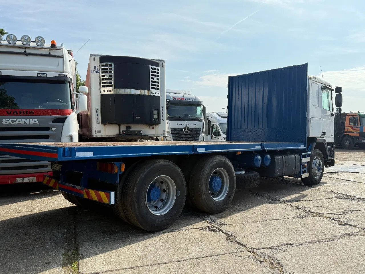 DAF 95.360 ATI 6X2 Chassis ZF Manual Gearbox - Camion plateau: photos 4 DAF 95.360 ATI 6X2 Chassis ZF Manual Gearbox - Camion plateau: photos 4