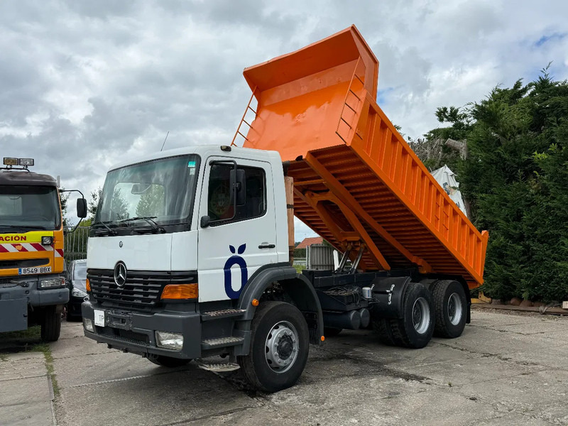 Mercedes-Benz Atego 2628 6X4 Tipper Spring/Spring Manual Gearbox - Camion benne: photos 2 Mercedes-Benz Atego 2628 6X4 Tipper Spring/Spring Manual Gearbox - Camion benne: photos 2