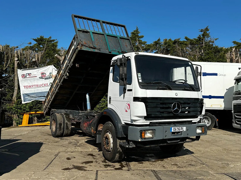 Mercedes-Benz SK 1733 V6 4X2 Tipper Spring/Spring EPS Manual Gearbox - Camion benne: photos 1 Mercedes-Benz SK 1733 V6 4X2 Tipper Spring/Spring EPS Manual Gearbox - Camion benne: photos 1