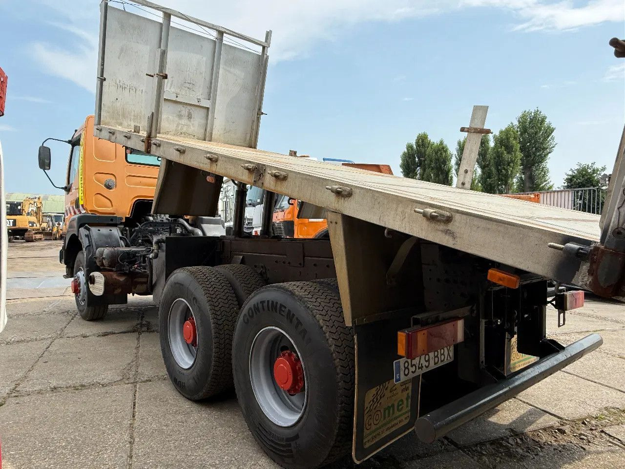 Renault Kerax 400 6X6 Tipper Spring/spring ZF Man Gear E - Camion benne: photos 3 Renault Kerax 400 6X6 Tipper Spring/spring ZF Man Gear E - Camion benne: photos 3