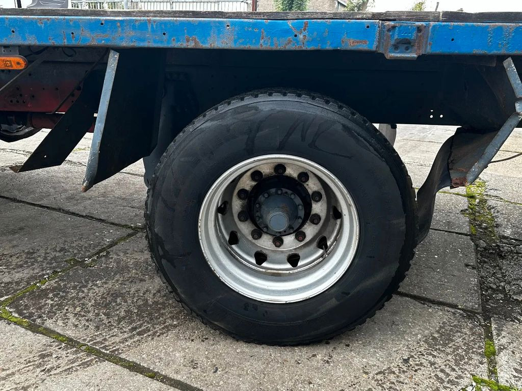 Scania P113-360 4X2 Platform Manual Gear Retarder - Camion plateau: photos 5 Scania P113-360 4X2 Platform Manual Gear Retarder - Camion plateau: photos 5