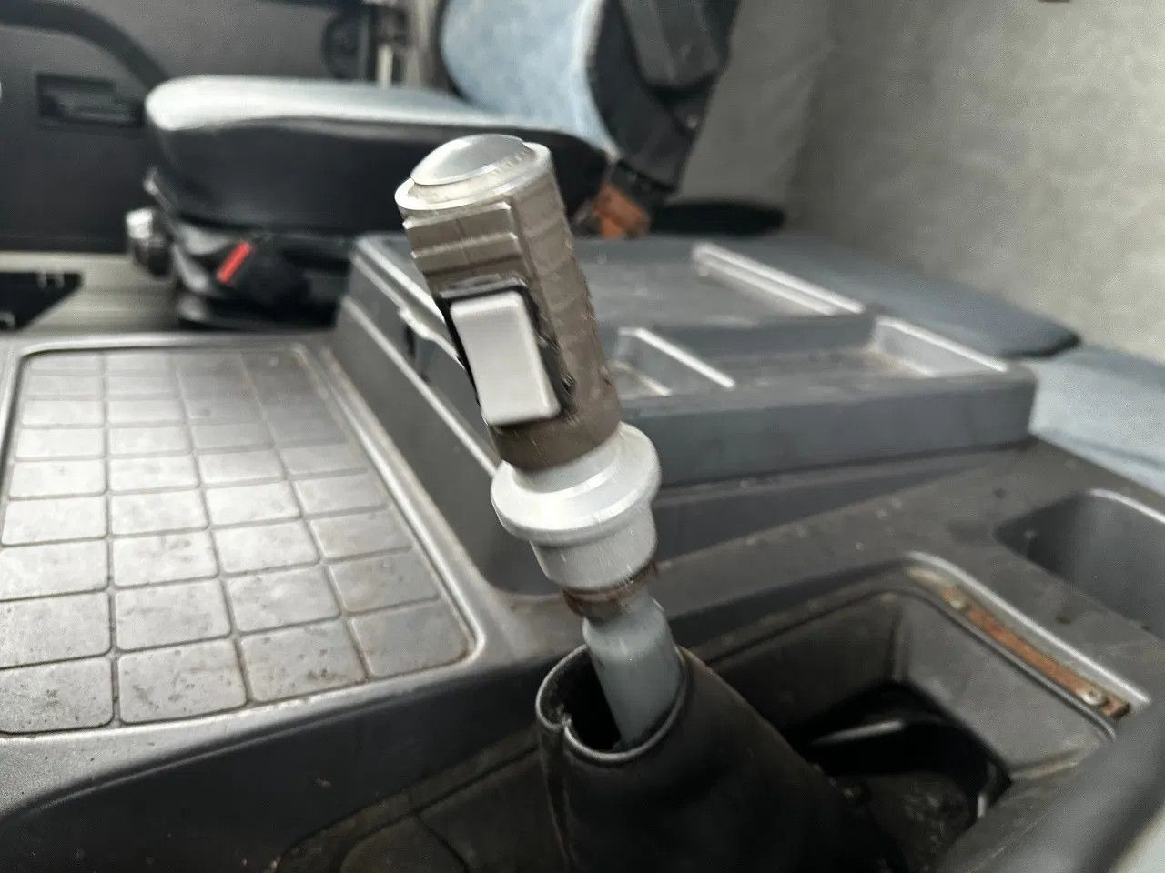 Camion plateau Scania P113-360 4X2 Platform Manual Gear Retarder Scania P113-360 4X2 Platform Manual Gear Retarder: photos 13