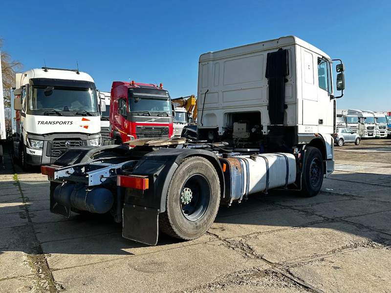 DAF XF 95.380 4X2 Tractor-unit Spring/Air ZF Manual Euro2 PTO - Tracteur routier: photos 4 DAF XF 95.380 4X2 Tractor-unit Spring/Air ZF Manual Euro2 PTO - Tracteur routier: photos 4