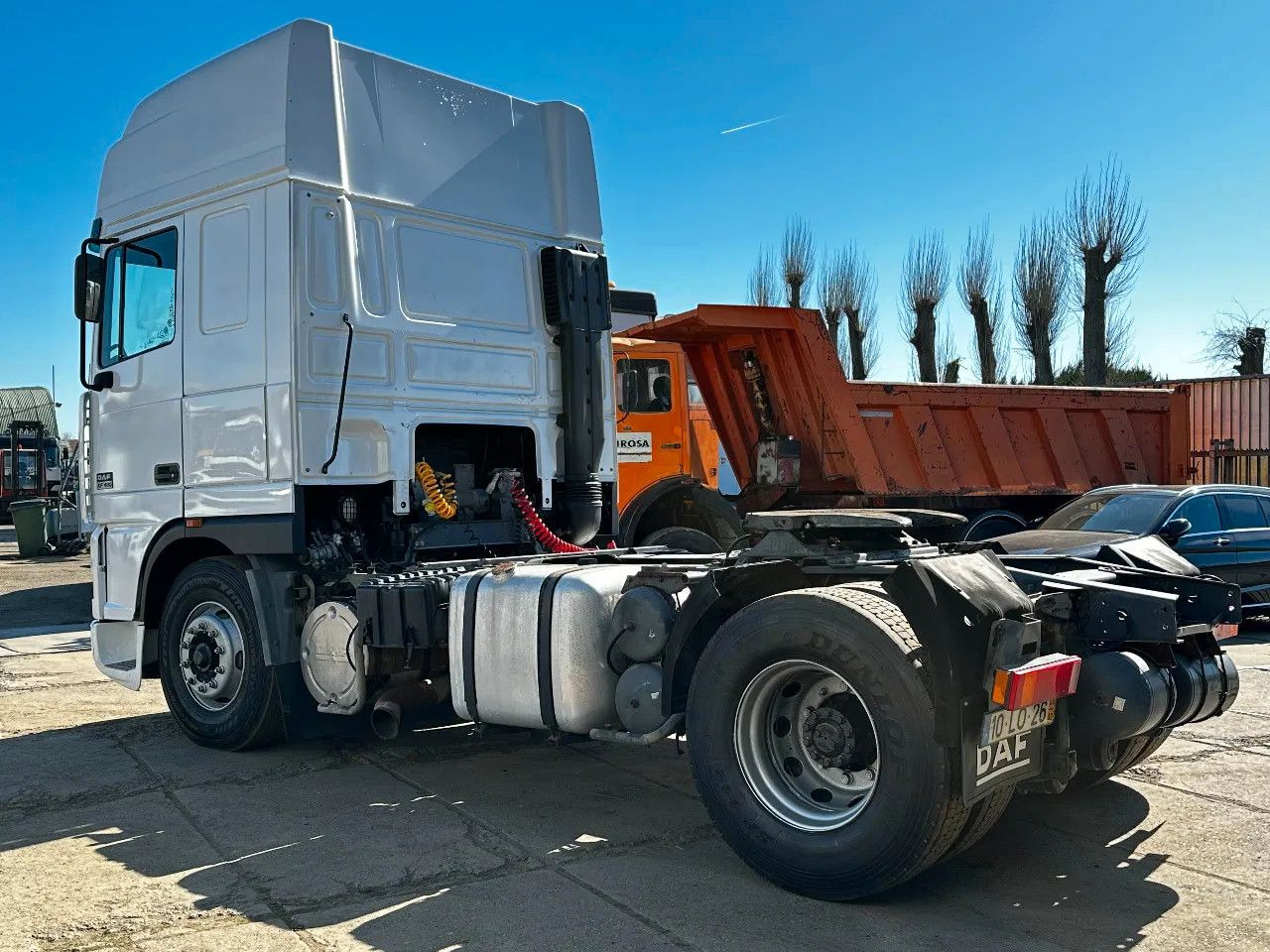DAF XF 95.480 4X2 Tractor-unit Spring/Air ZF Manual - Tracteur routier: photos 3 DAF XF 95.480 4X2 Tractor-unit Spring/Air ZF Manual - Tracteur routier: photos 3