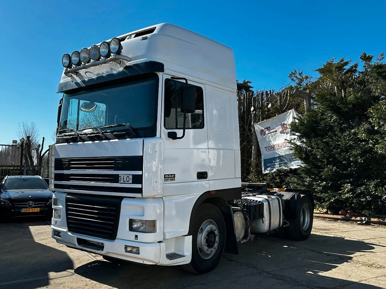 DAF XF 95.480 4X2 Tractor-unit Spring/Air ZF Manual - Tracteur routier: photos 2 DAF XF 95.480 4X2 Tractor-unit Spring/Air ZF Manual - Tracteur routier: photos 2
