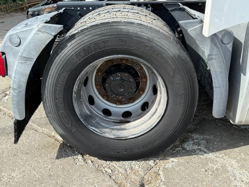 MAN TGX 18.460 4X2 ENGINE DEFECT Tractor-unit Spring/Air Retarder - Tracteur routier: photos 5 MAN TGX 18.460 4X2 ENGINE DEFECT Tractor-unit Spring/Air Retarder - Tracteur routier: photos 5