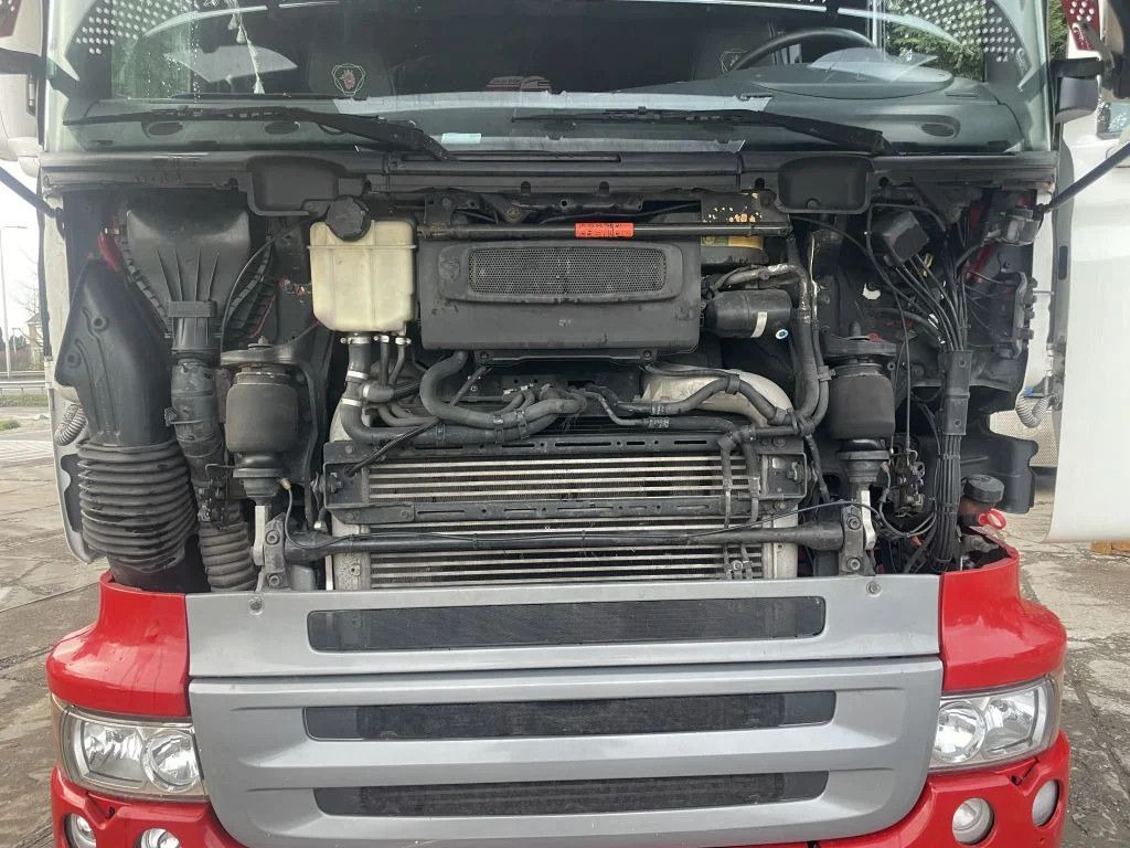 Tracteur routier Scania R560 V8 4X2 Tractor-unit Retarder Euro5 Scania R560 V8 4X2 Tractor-unit Retarder Euro5: photos 6
