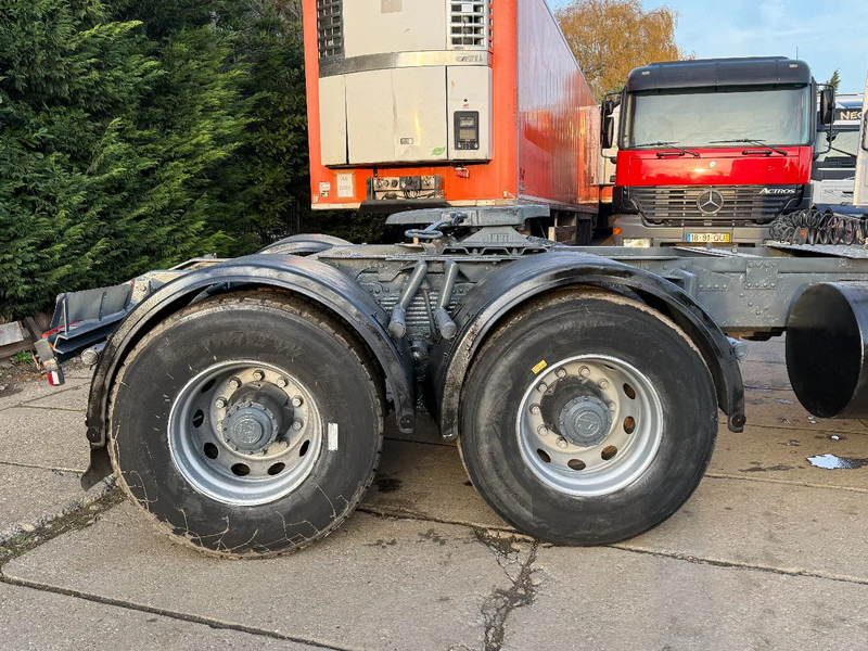 Volvo F 12 Turbo B 380 6X4 Tractor-Unit Spring/Spring Manual Gearbox - Tracteur routier: photos 5 Volvo F 12 Turbo B 380 6X4 Tractor-Unit Spring/Spring Manual Gearbox - Tracteur routier: photos 5