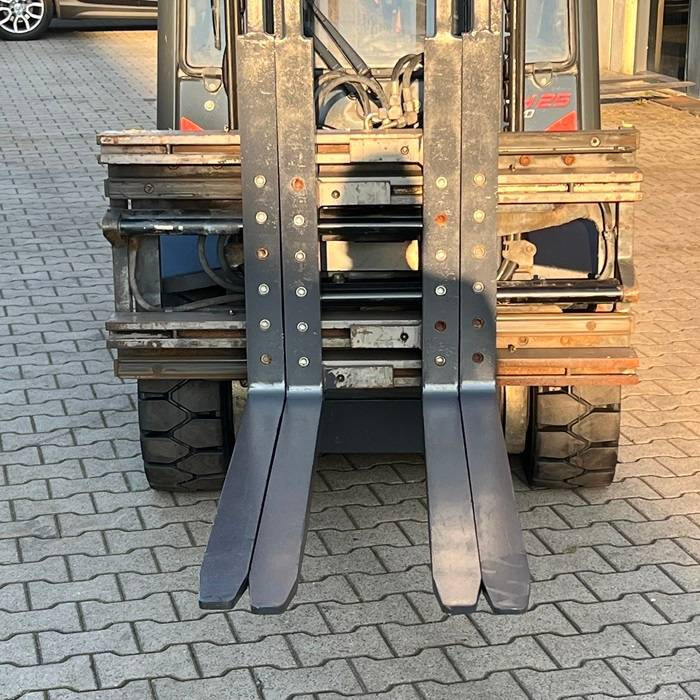 Kaup Double pallethandler with sideshift - Accessoire: photos 5 Kaup Double pallethandler with sideshift - Accessoire: photos 5