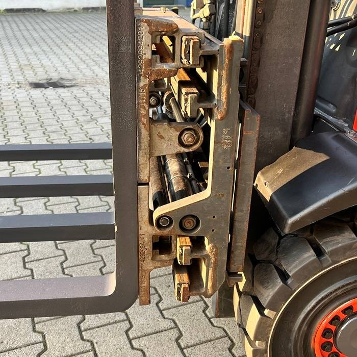 Kaup Double pallethandler with sideshift - Accessoire: photos 4 Kaup Double pallethandler with sideshift - Accessoire: photos 4