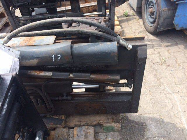 Kaup Fork positioner with side shift - Accessoire: photos 3 Kaup Fork positioner with side shift - Accessoire: photos 3