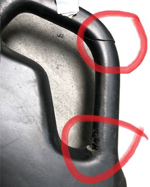 Arm rest right for Toyota BT - Carrosserie et extérieur pour Matériel de manutention: photos 2 Arm rest right for Toyota BT - Carrosserie et extérieur pour Matériel de manutention: photos 2