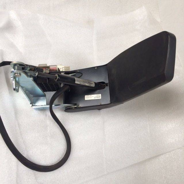 Armrest with many functions for Caterpillar - Système électrique pour Matériel de manutention: photos 4 Armrest with many functions for Caterpillar - Système électrique pour Matériel de manutention: photos 4