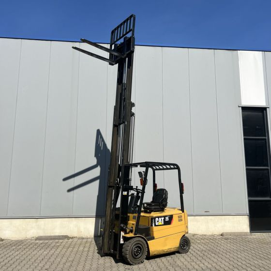 Caterpillar EP25K-PAC — crédit-bail Caterpillar EP25K-PAC: photos 20