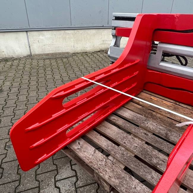 Dürwen Bale Clamp with side shift - Pinces: photos 3 Dürwen Bale Clamp with side shift - Pinces: photos 3