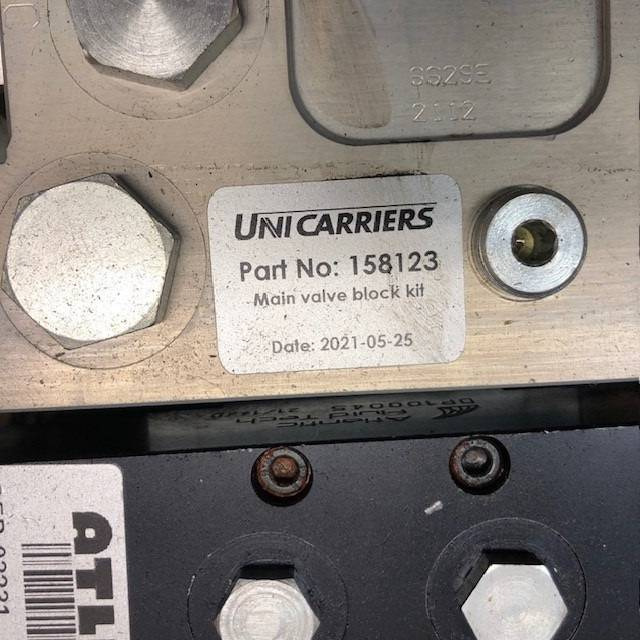 Hydraulic control valve for Atlet - Valve hydraulique pour Matériel de manutention: photos 5 Hydraulic control valve for Atlet - Valve hydraulique pour Matériel de manutention: photos 5