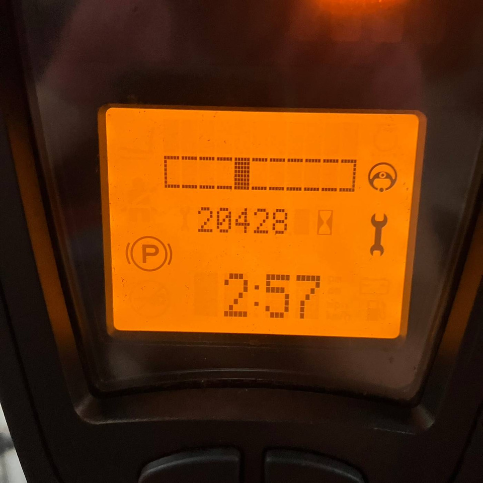 Linde E20PH (386-02) EVO - Chariot élévateur électrique: photos 3 Linde E20PH (386-02) EVO - Chariot élévateur électrique: photos 3