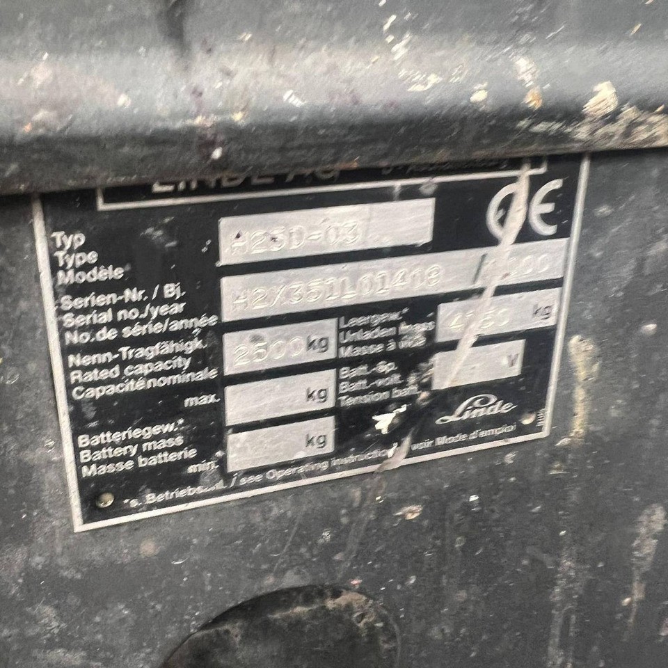 Linde H25D (351-03) - Chariot élévateur diesel: photos 5 Linde H25D (351-03) - Chariot élévateur diesel: photos 5