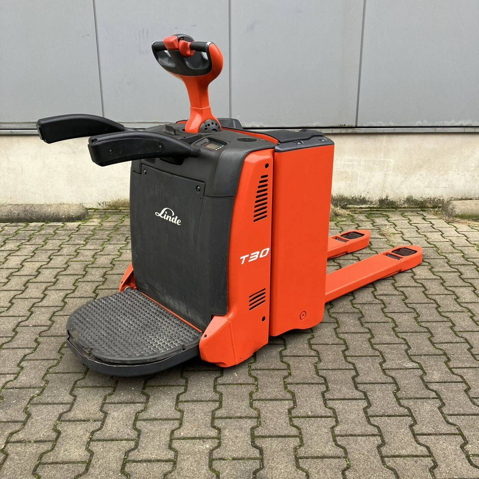 Linde T30AP (131) - Transpalette: photos 2 Linde T30AP (131) - Transpalette: photos 2