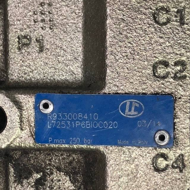 Rexroth valve for Toyota /BT - Valve hydraulique pour Matériel de manutention: photos 4 Rexroth valve for Toyota /BT - Valve hydraulique pour Matériel de manutention: photos 4