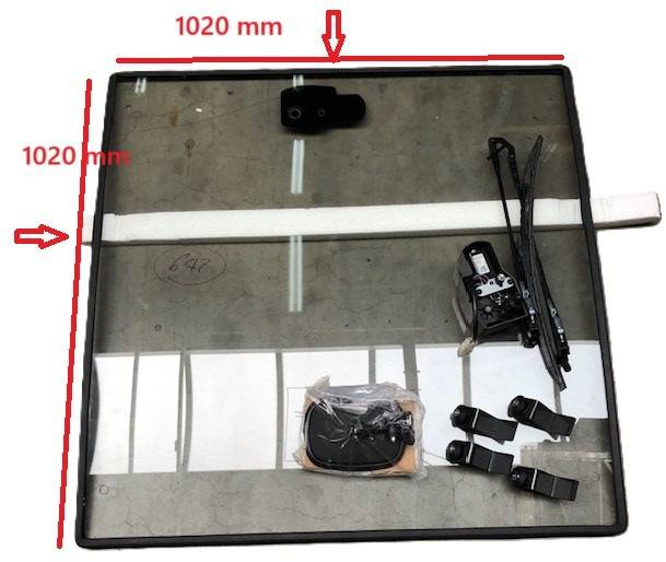 Window Front for Caterpillar - Fenêtre et pièces pour Matériel de manutention: photos 2 Window Front for Caterpillar - Fenêtre et pièces pour Matériel de manutention: photos 2