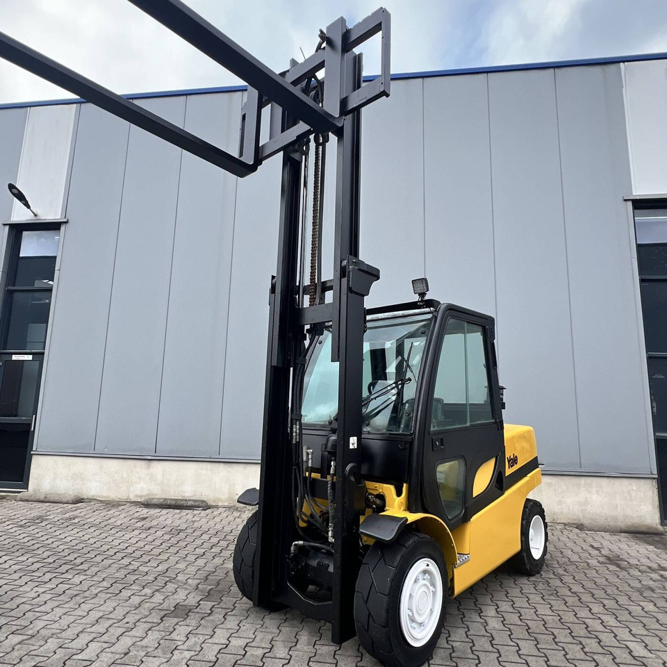 Chariot élévateur diesel Yale GDP55VX: photos 20 Chariot élévateur diesel Yale GDP55VX: photos 20