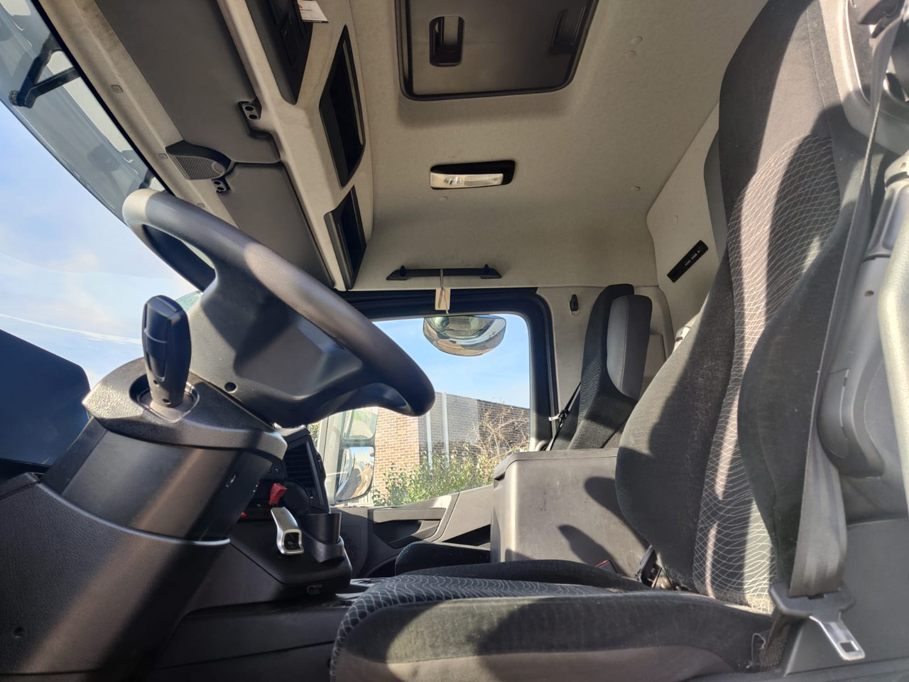 MERCEDES Actros - Camion citerne: photos 5 MERCEDES Actros - Camion citerne: photos 5