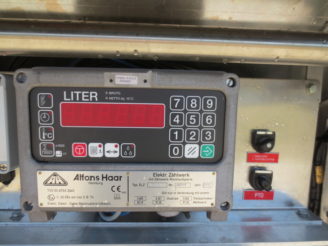 SCANIA G370 - Camion citerne: photos 3 SCANIA G370 - Camion citerne: photos 3