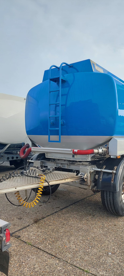 STOKOTA - Remorque citerne: photos 4 STOKOTA - Remorque citerne: photos 4