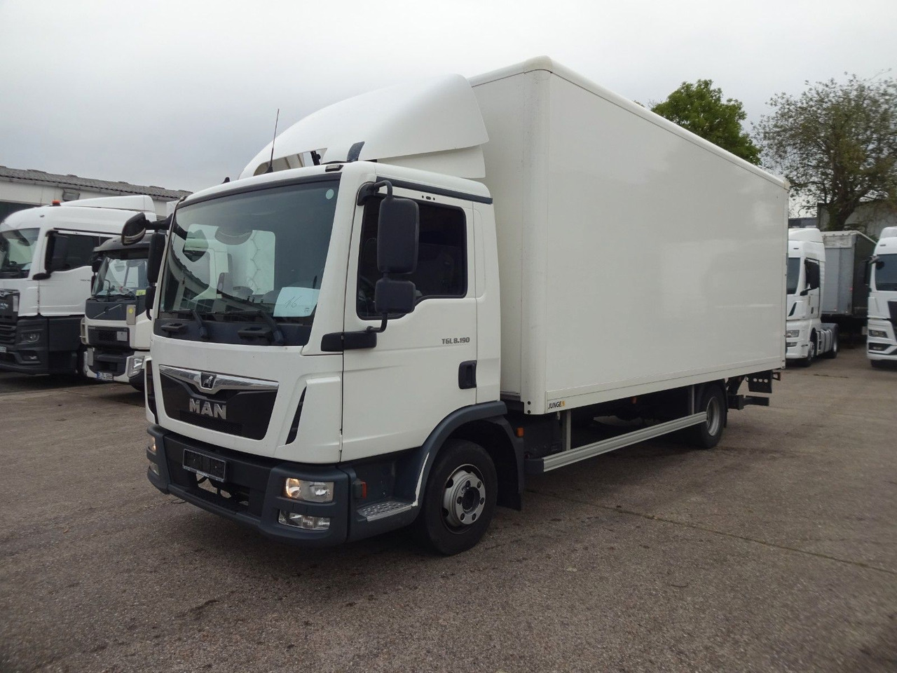 MAN TGL 8.190, LBW, Luft, Tempomat, Standheizung - Fourgon grand volume: photos 1 MAN TGL 8.190, LBW, Luft, Tempomat, Standheizung - Fourgon grand volume: photos 1