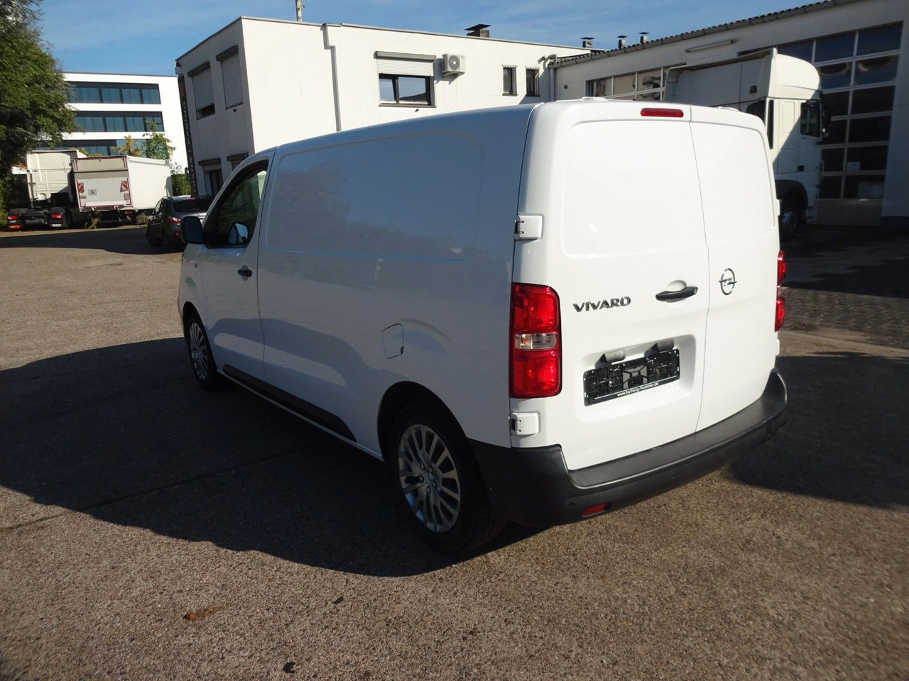 Opel Vivaro Kasten L1H1, Klima, PDC, - Fourgonnette: photos 5 Opel Vivaro Kasten L1H1, Klima, PDC, - Fourgonnette: photos 5