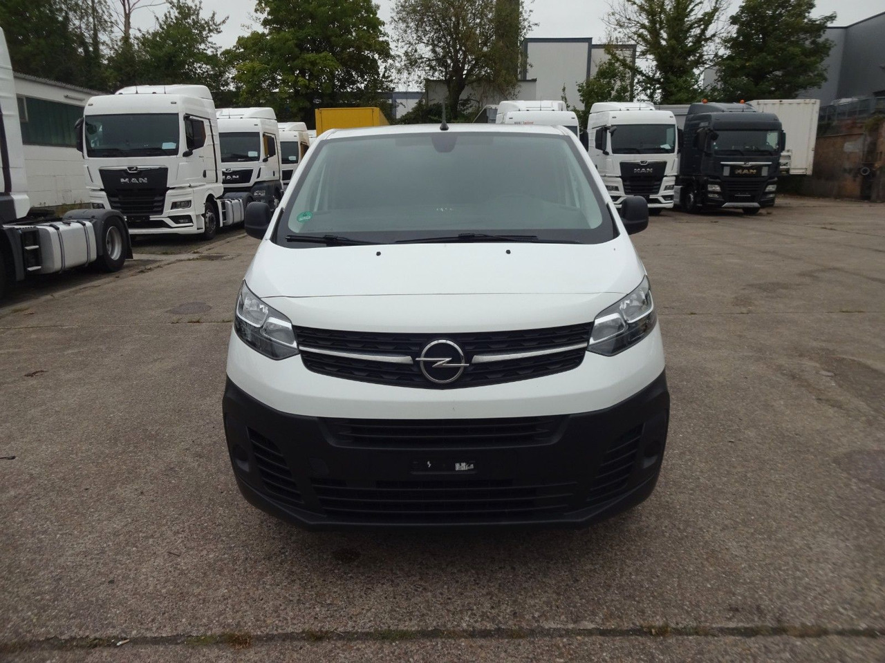 Opel Vivaro Kasten L1H1, Klima, PDC, - Fourgonnette: photos 2 Opel Vivaro Kasten L1H1, Klima, PDC, - Fourgonnette: photos 2