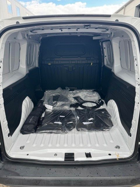 Peugeot 2 Partner Premium Elektro, L3H1, 100 kW, Kamera - Fourgonnette, Utilitaire électrique: photos 5 Peugeot 2 Partner Premium Elektro, L3H1, 100 kW, Kamera - Fourgonnette, Utilitaire électrique: photos 5