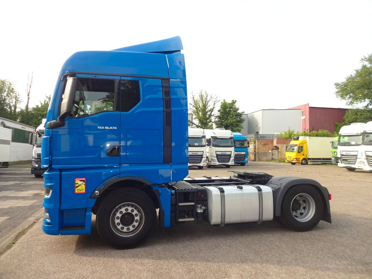 MAN TGX 18.470, XLX, ACC, 2 x Tank - Tracteur routier: photos 4 MAN TGX 18.470, XLX, ACC, 2 x Tank - Tracteur routier: photos 4
