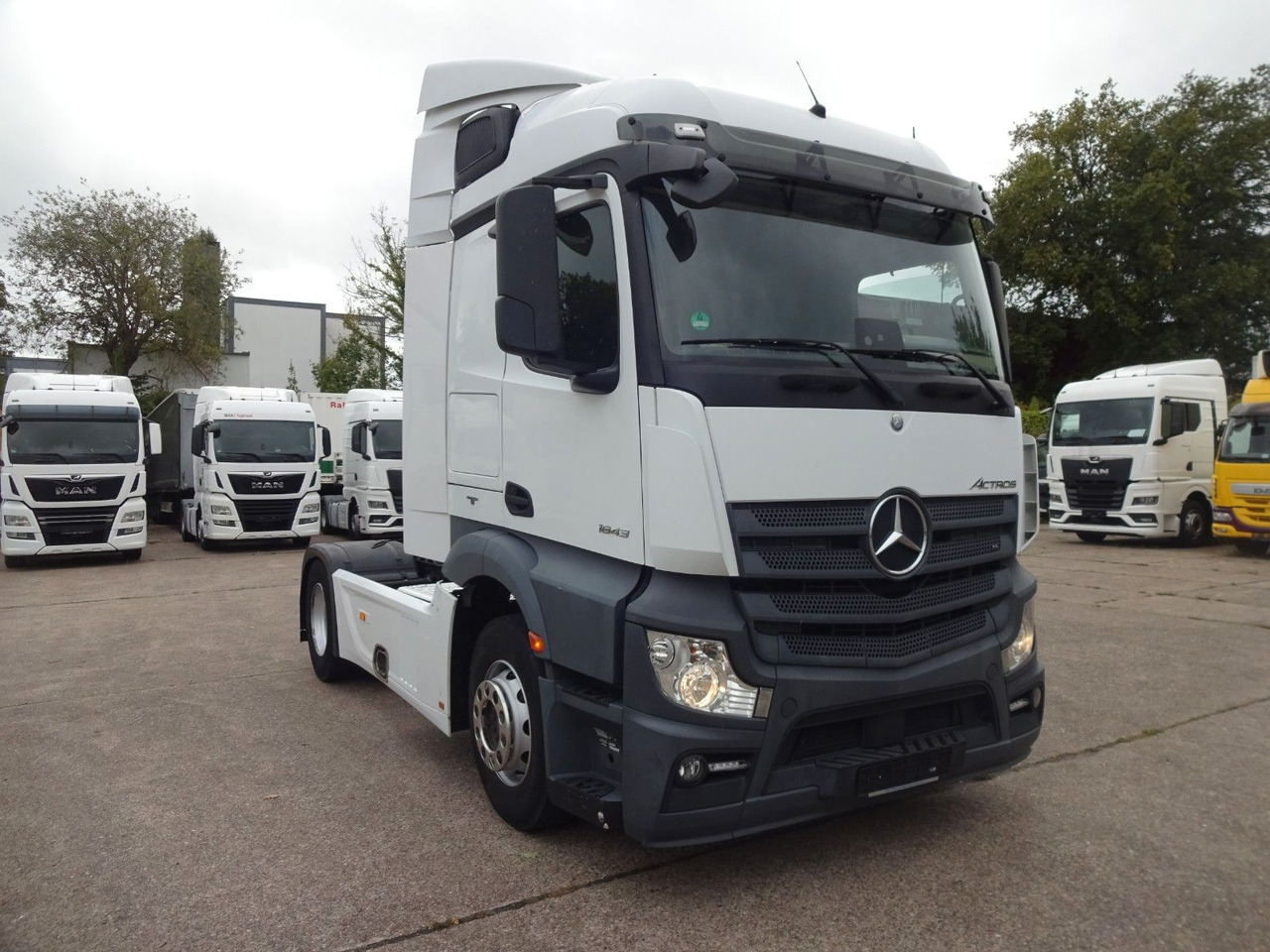Mercedes-Benz 1843, Retarder, Klima - Tracteur routier: photos 3 Mercedes-Benz 1843, Retarder, Klima - Tracteur routier: photos 3